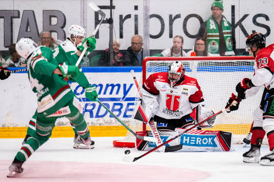 Örebros målvakt Jhonas Enroth