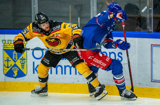 Luleås Brendan Shinnimin och Oskarshamns William Worge