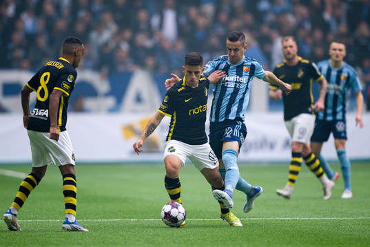 AIKs Nicolas Stefanelli och Djurgårdens Haris Radetinac