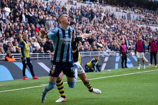Djurgårdens Haris Radetinac och AIKs Sotirios