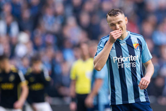 Djurgårdens Piotr Johansson deppar