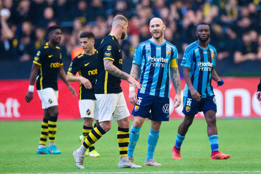 s John Guidetti och Djurgårdens Magnus Eriksson