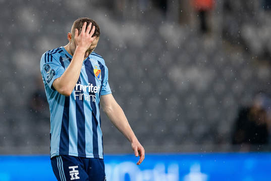 Djurgårdens Piotr Johansson deppar
