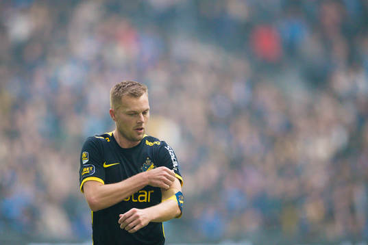 s Sebastian Larsson