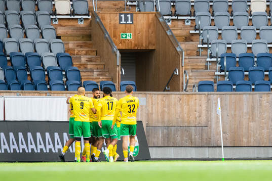Dalkurds Suleman Zurmati jublar etter 1-0