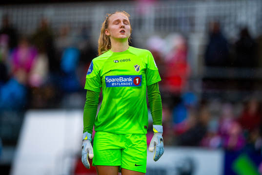 Goalkeeper Sunniva Skoglund of Stabæk in pain