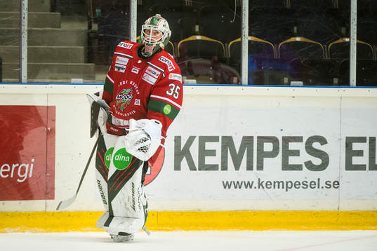 Modos målvakt Lauren Bench