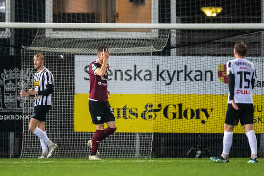Västerås SKs Viktor Granath deppar