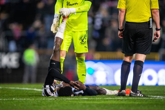 Landskronas Ousmane Diawara har ont