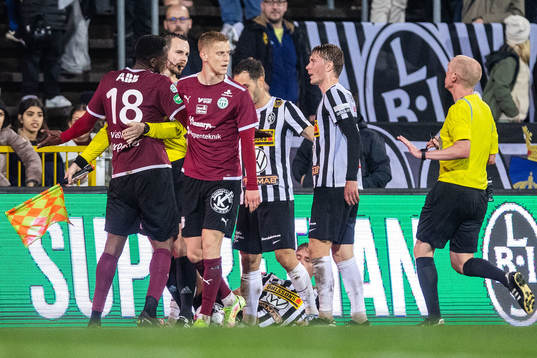 Västerås SKs Daniel Ask