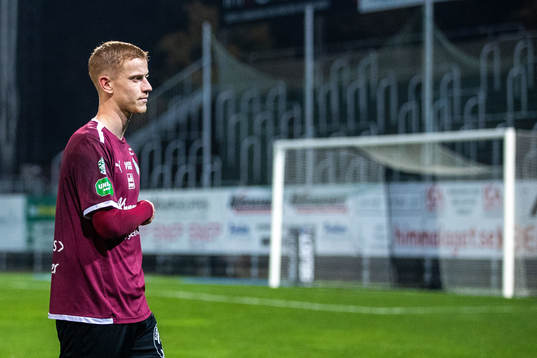 Västerås SKs Daniel Ask deppar