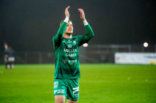 Trelleborgs målvakt Kasper Thiesson Kristensen  jublar