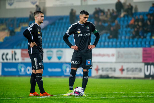 Örebros Benjamin Hjertstrand och Ahmed Yasin