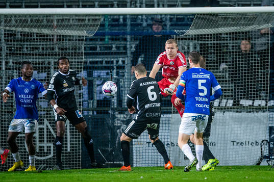 Örebros målvakt Daniel Strindholm