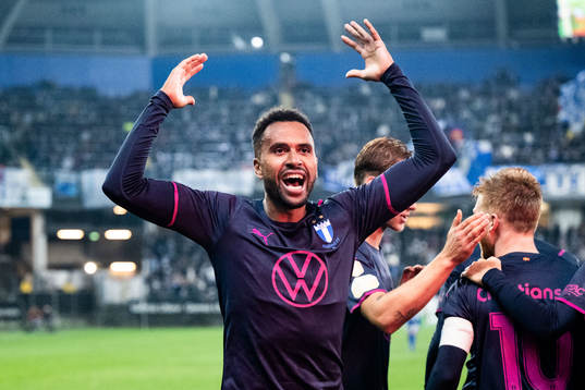 Malmö FFs Isaac Kiese Thelin jublar
