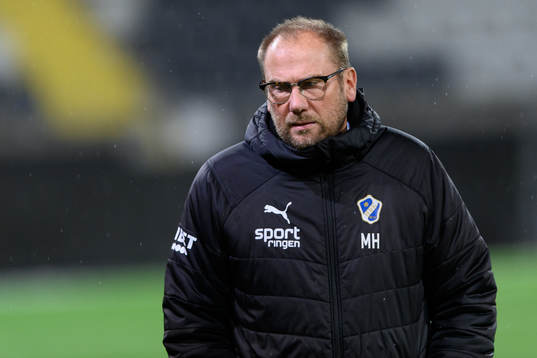 Halmstads tränare Magnus Haglund före fotbollsmatchen i