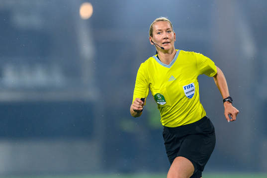 Domare Tess Olofsson