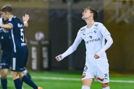 Halmstads Alexander Johansson deppar