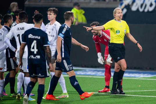 Domare Tess Olofsson dömer straff