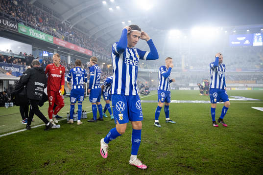 IFK Göteborgs Simon Thern innan fotbollsmatchen i