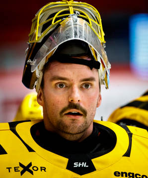 Skellefteås målvakt Gustaf Lindvall