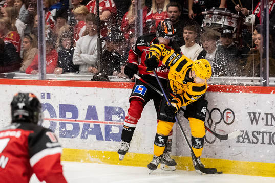 Örebros Elias Ekström och Skellefteås Anton Olsson