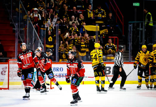 Örebros Linus Öberg deppar vid 0-1