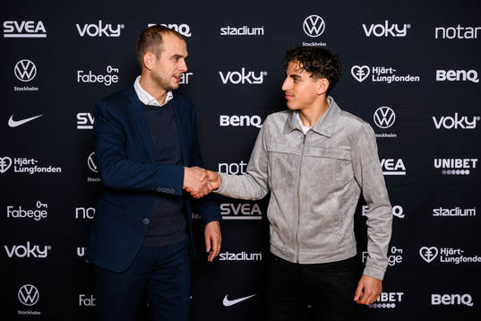 s sportchef Henrik Jurelius och Taha Ayari
