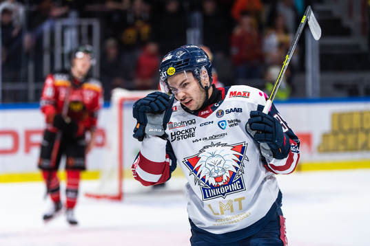 Linköpings Ty Rattie deppar