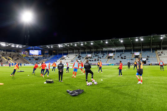 Helsingborgs spelare på uppvärmningen
