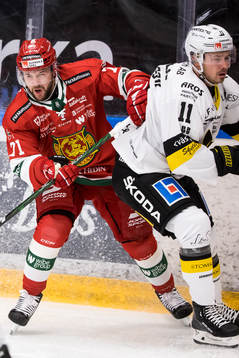 Moras Alexander Mollden och Västeråss Anton Svensson