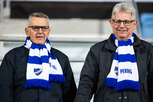 Per-Olof Eek och Janne Johnsson, före detta IFK-spelare i