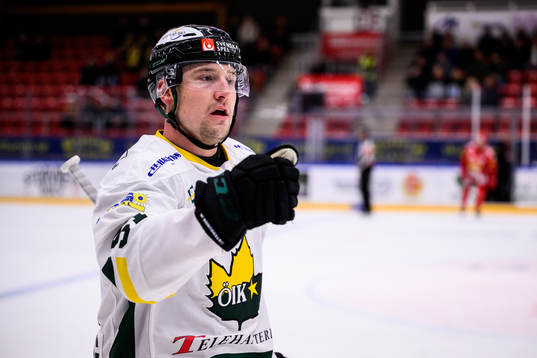 Östersunds Alexander Anderberg jublar