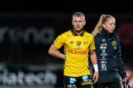 Elfsborgs Jacob Ondrejka lämnar planen