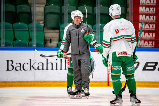 assisterande tränare Lars Johansson