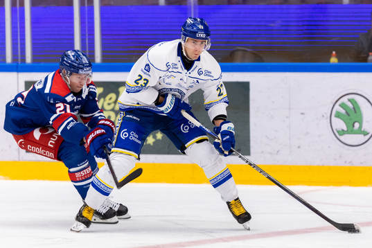 Oskarshamns Myles Powell och Leksands Mikael Ruohomaa
