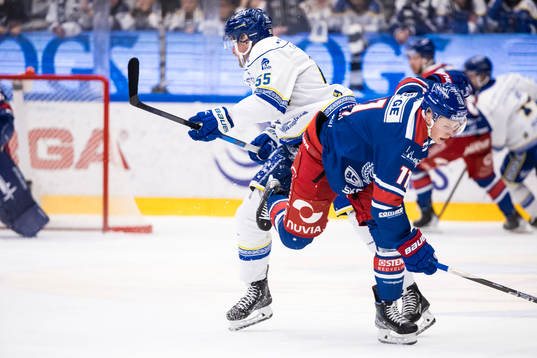 Leksands Jonas Ahnelöv och Oskarshamns Antti Suomela