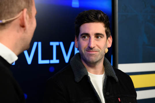 Joey LaLeggia i HV71s livestudio
