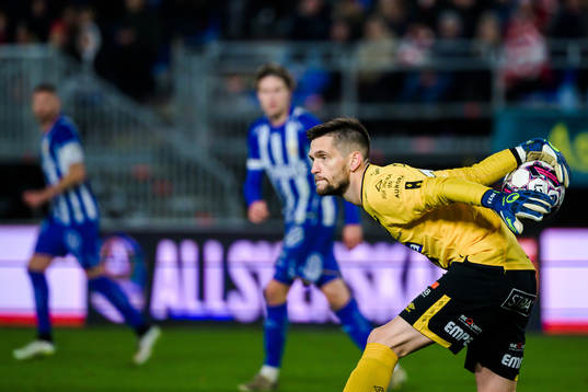Degerfors målvakt Jeffrey Gal