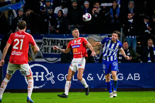 Degerfors Nikola Djurdjic och IFK Göteborgs Gustav Svensson