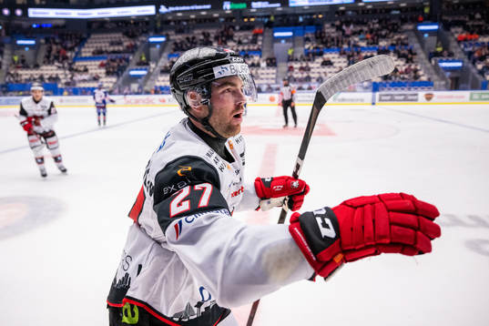 Malmö Redhawks Ponthus Westerholm jublar