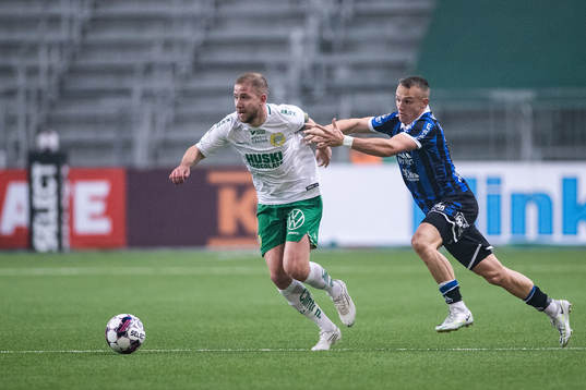 Hammarbys Darijan Bojanic och Sirius Aron Bjarnason