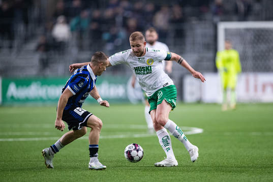 Hammarbys Darijan Bojanic och Sirius Aron Bjarnason
