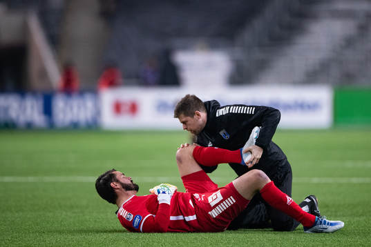Sirius målvakt Tommi Vaiho har ont