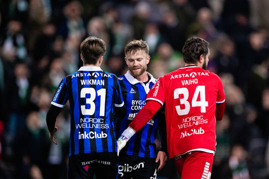 Sirius Adam Wikman, Dennis Widgren och målvakt Tommi Vaiho