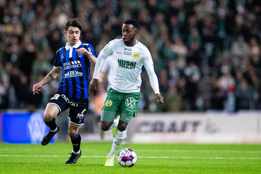 Sirius Antonio Yakoub och Hammarbys Shaquille Pinas