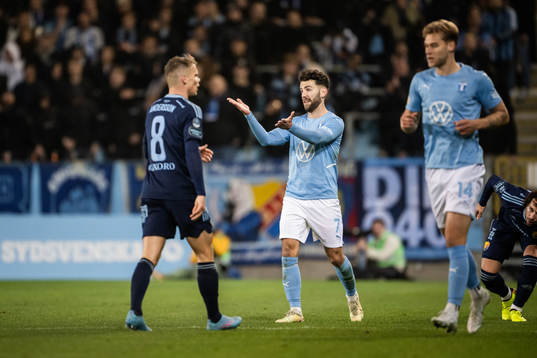 Djurgårdens Elias Andersson och Malmö FFs Erdal Rakip