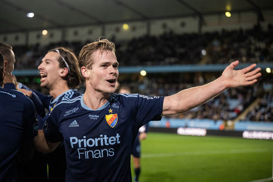 Djurgårdens Hampus Finndell jublar