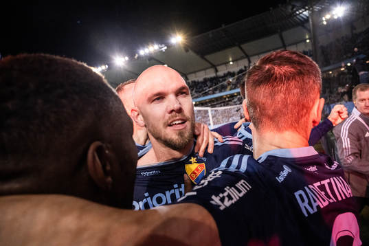 Djurgårdens Marcus Danielson jublar