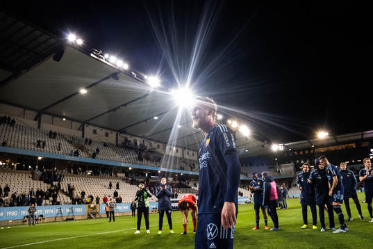 Djurgårdens Kalle Holmberg  jublar
